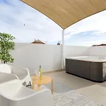 Luxury Historic House With Private Jacuzzi 빌라