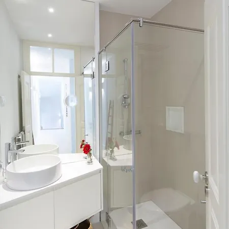 Charm,elegance Jacuzzi Historical Center * Lagos
