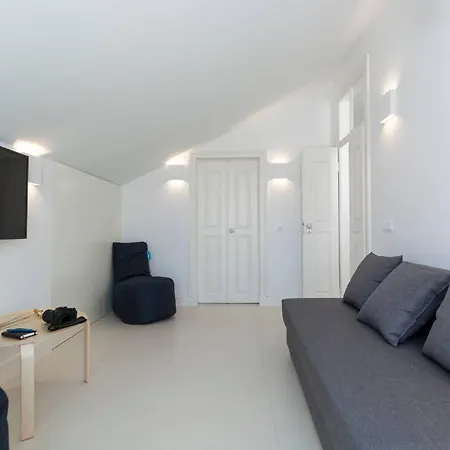 Luxury Historic House With Private Jacuzzi فيلة